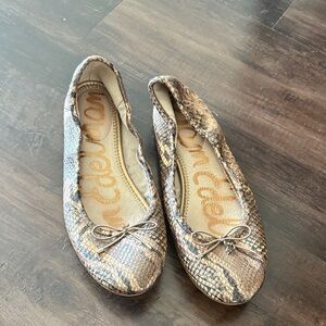Sam Edelman Brown Snake Print Loafers